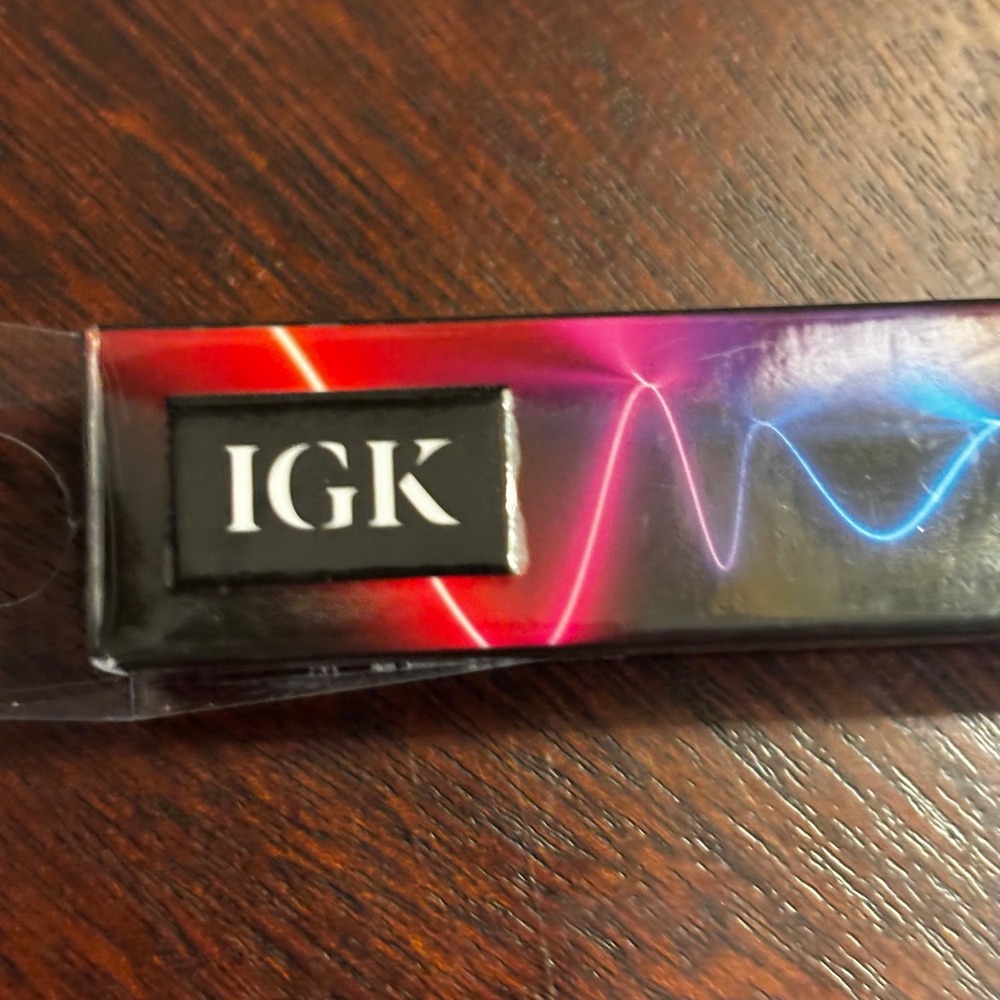 IGK Look Out Lash and Brow Boosting Peptide Serum (C17) - Picture 8 of 8